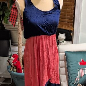 Chic High-Low Maternity Dress in Navy and Coral